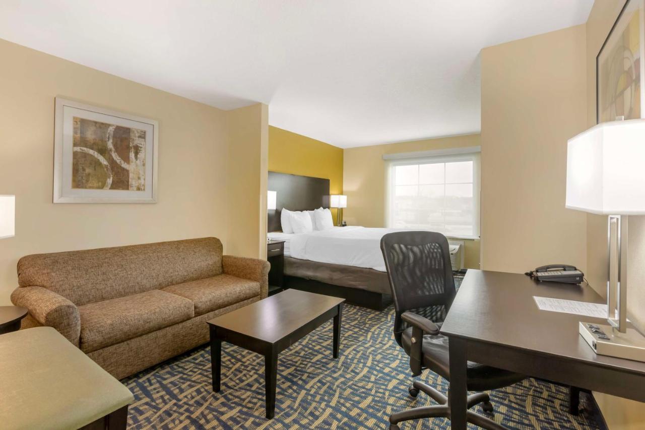 Best Western Plus Brunswick Inn&Suites Exterior foto