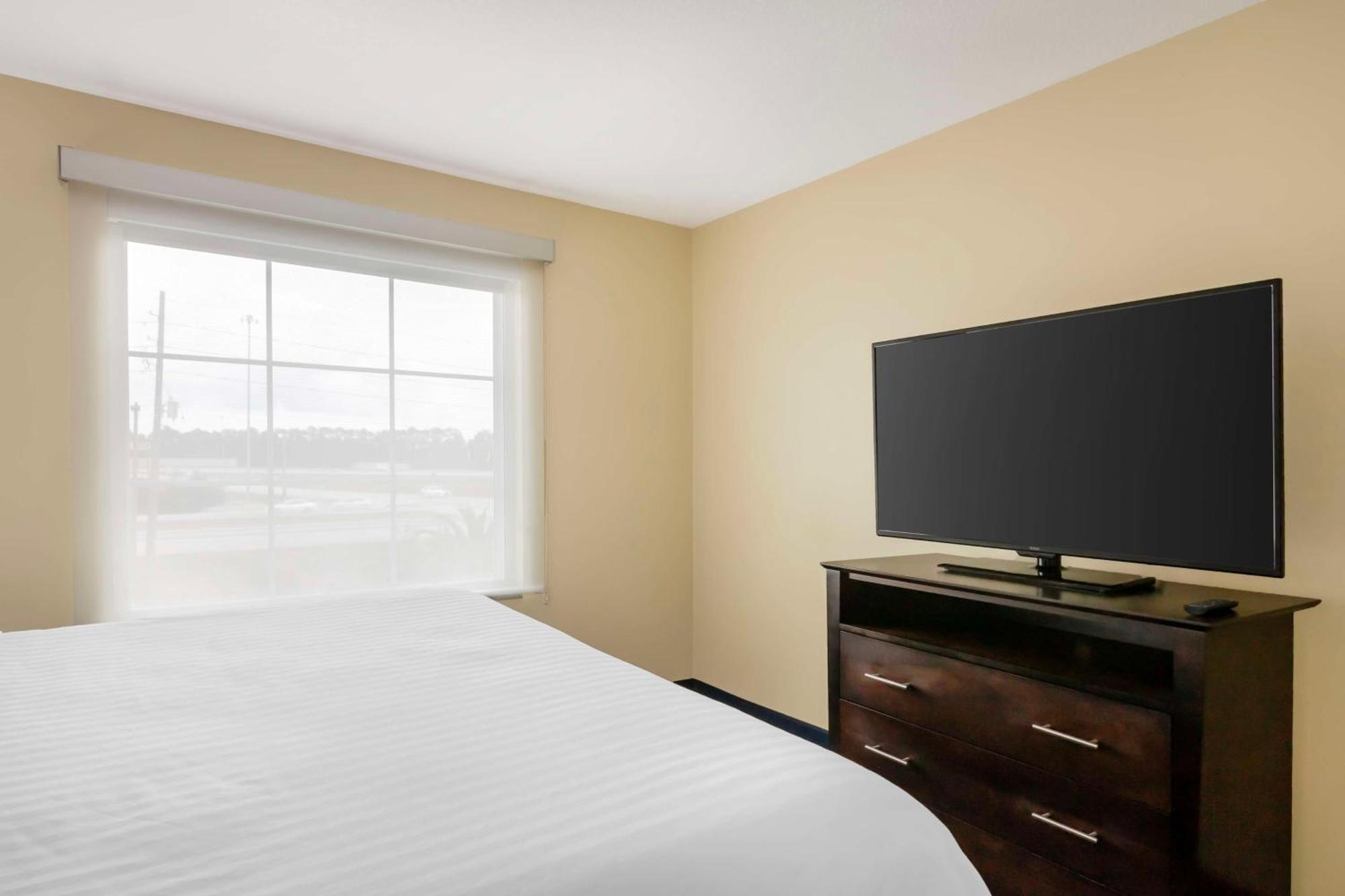 Best Western Plus Brunswick Inn&Suites Exterior foto