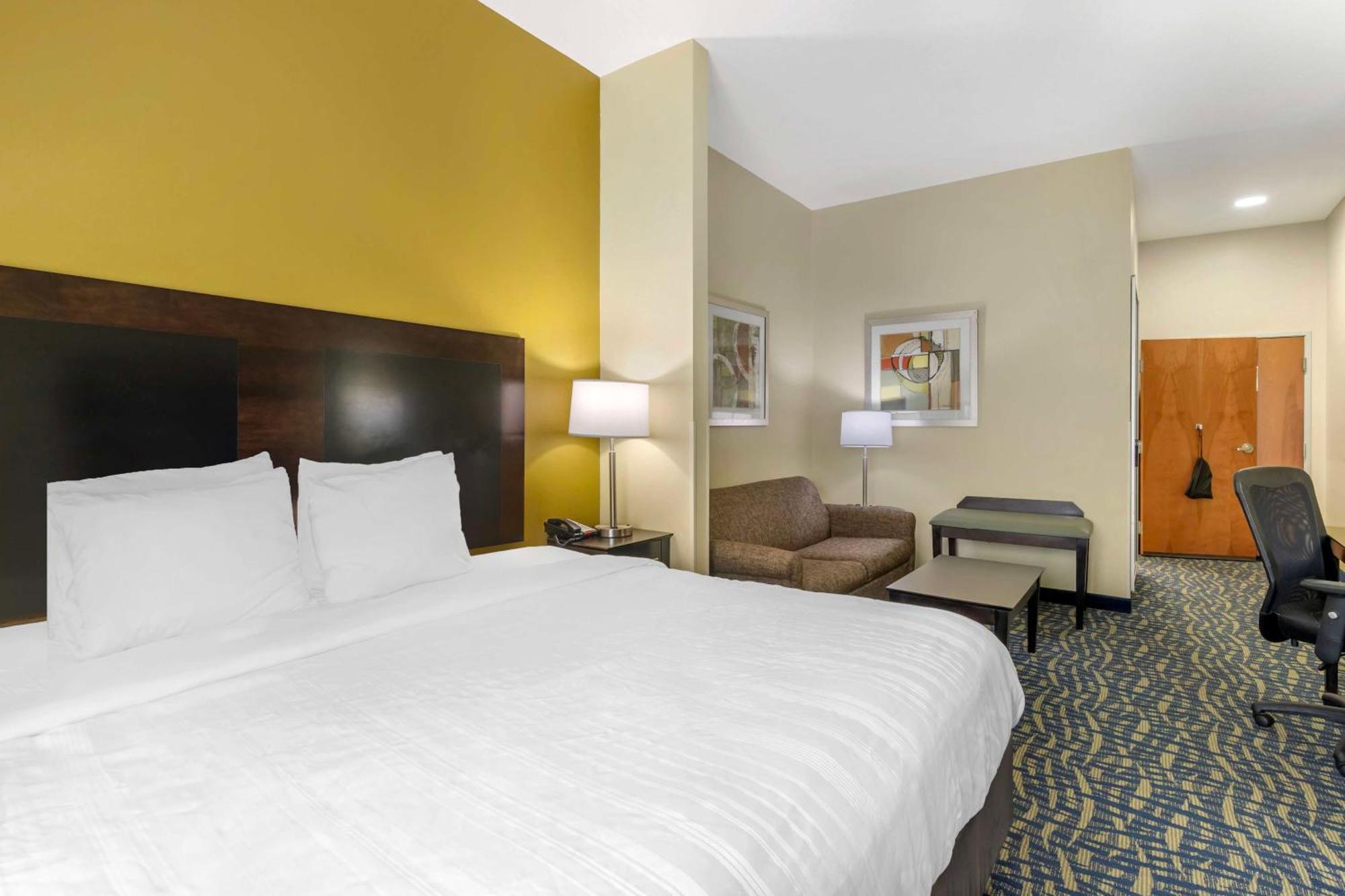 Best Western Plus Brunswick Inn&Suites Exterior foto